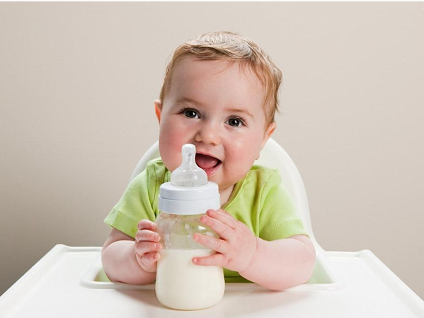 宝宝过量补钙会造成肾结石吗 如何正确给宝宝补钙