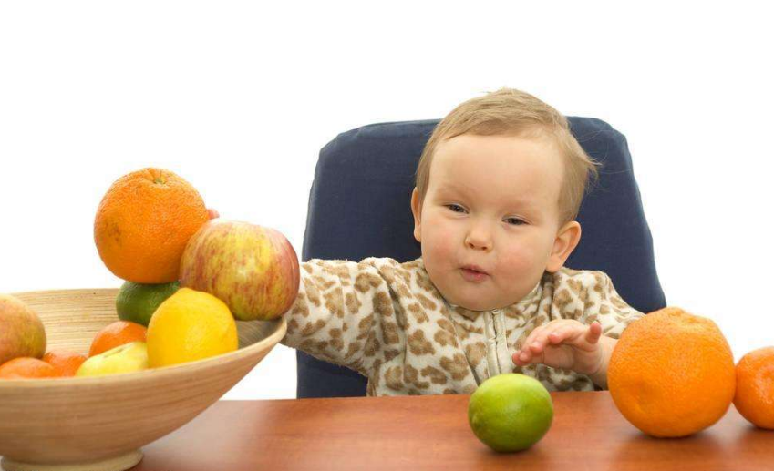 孩子秋季能吃柿子吗 孩子吃柿子要注意什么