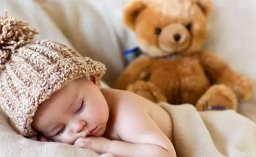 宝宝睡觉出汗多是什么原因   宝宝睡觉出汗的原因
