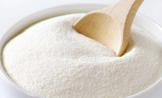 如何辨别奶粉的真假  真假奶粉辨别方法