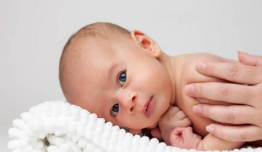 6个月宝宝辅食吃什么好 4～6个月婴幼儿肠胃发展
