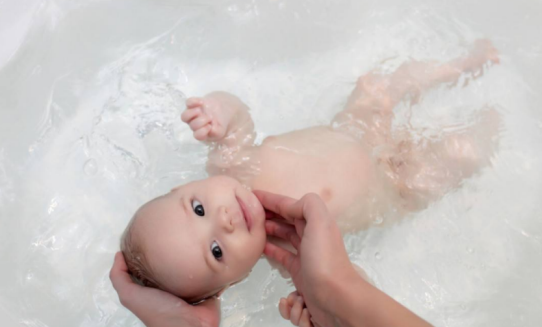 宝宝打预防针多久可以洗澡  打预防针后洗澡时间介绍