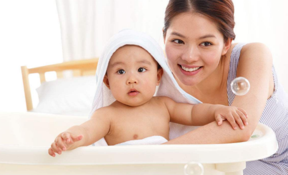 早产宝宝视力发育迟缓怎么办   早产宝宝视觉刺激方法