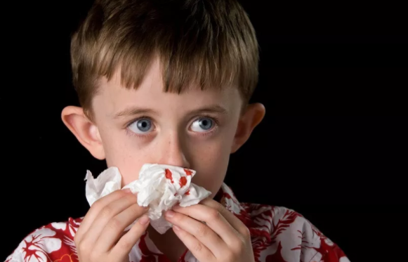 宝宝流鼻血是什么原因   宝宝流鼻血的原因