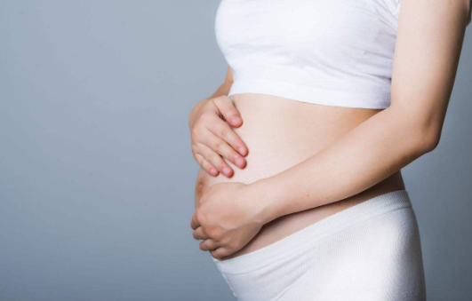 孕期什么时候摸肚子合适 孕期怎么正确摸肚子