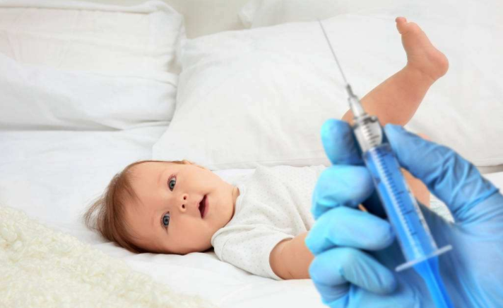 宝宝出生第一针疫苗是什么 宝宝第一针疫苗化脓怎么回事