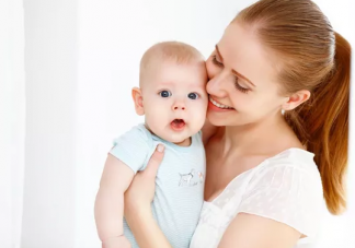 7个月宝宝智力发育的表现 宝宝智力发育的高峰期