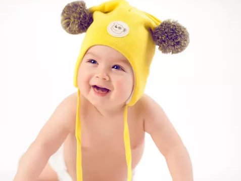 怎么给宝宝挑选帽子 冬季宝宝帽子怎么选择