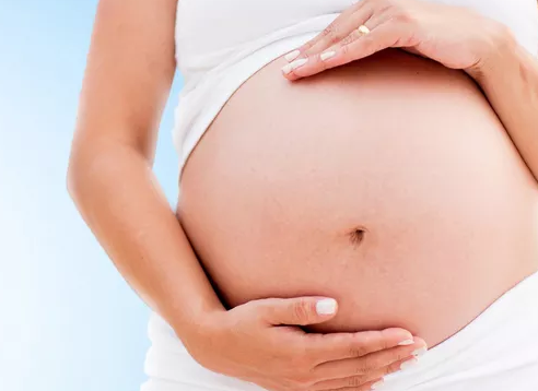 胎儿要入盆时有哪些表现 胎儿入盆的表现