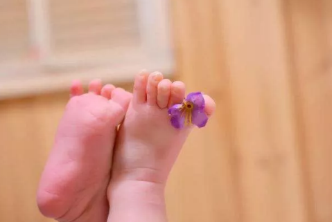 宝宝神经发育缓慢怎么办 促进神经反应的小游戏