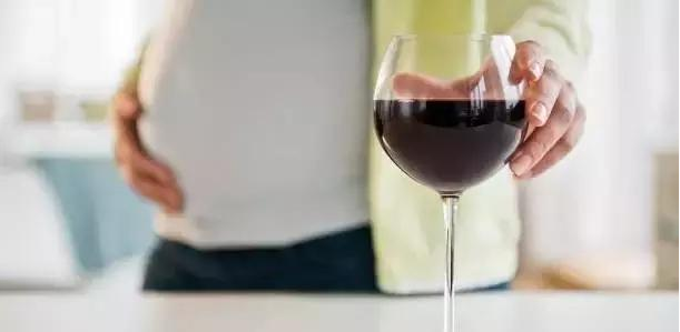 孕妇|孕妇可以喝葡萄酒吗 孕妇喝葡萄酒有什么影响