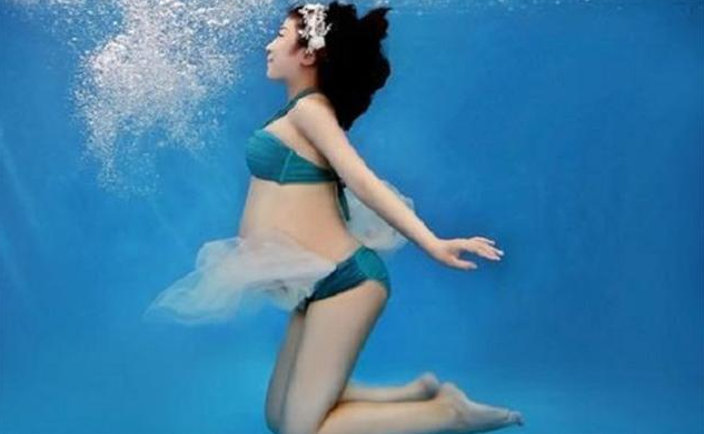 孕妇游泳有哪些好处 孕妇游泳的好处介绍