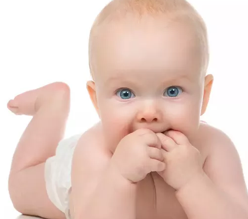 未满月的宝宝可以剪指甲吗 不同的宝宝怎么剪指甲