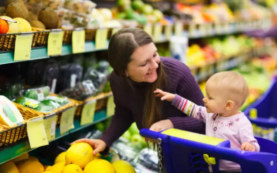 带孩子逛超市的好处 带孩子逛超市的心得