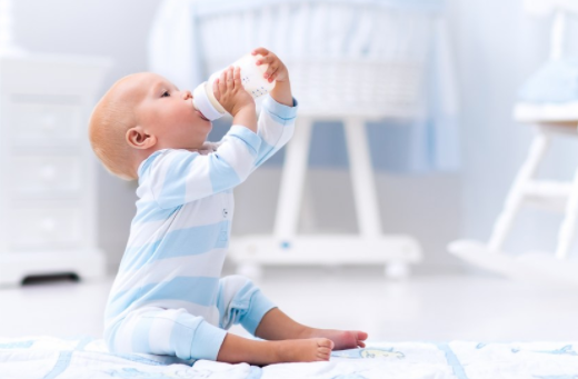 宝宝|宝宝为什么要戒奶瓶 戒奶瓶晚有什么危害