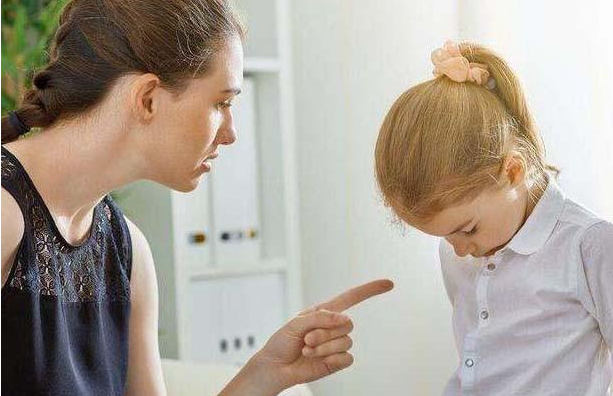 父母经常吼叫对孩子的影响 不吼不叫的A-B-C-D-E法则
