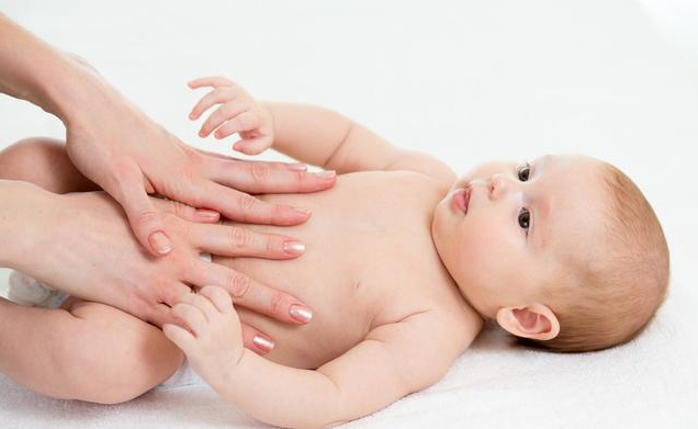 宝宝肠绞痛的明显特征 宝宝肠绞痛处理方法