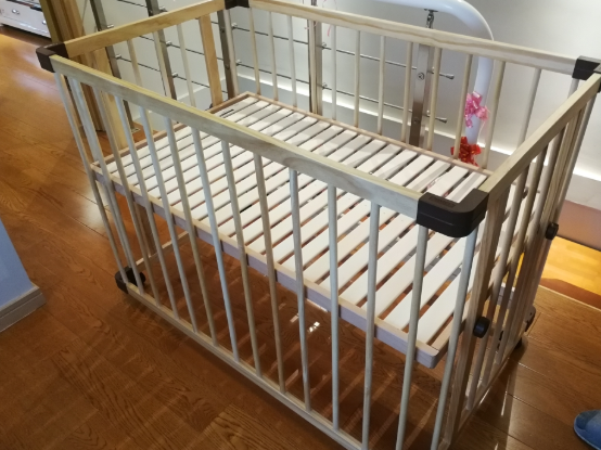 farska婴儿床怎么样 farska日本婴儿床测评