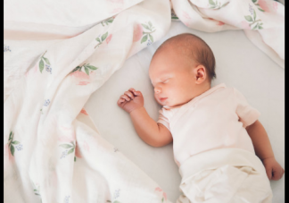 婴儿多大可以睡整晚  做到这些就能睡个好觉