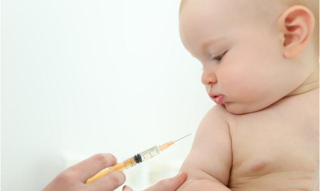 宝宝免疫力薄弱的三个阶段 提高宝宝免疫力的10个小方法