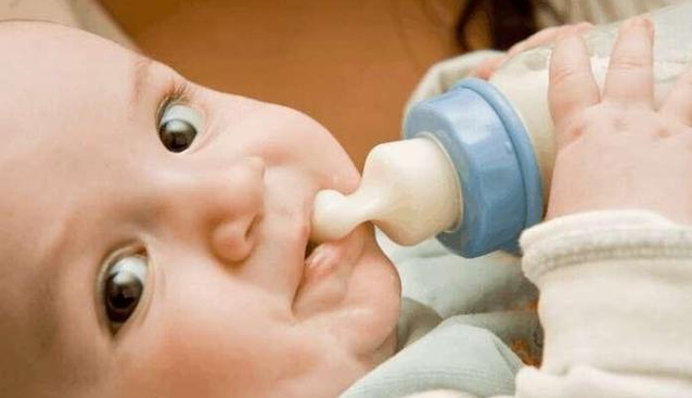 宝宝不喝奶粉可以加糖吗 宝宝不喝奶粉怎么办好