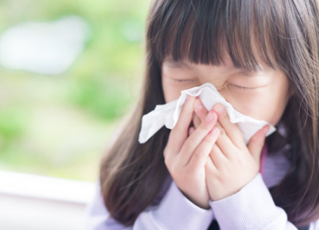 如何判断孩子是肺炎还是感冒 孩子肺炎和感冒有什么区别