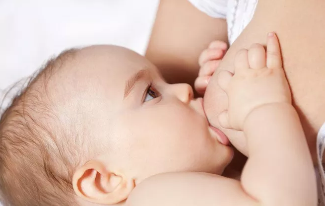 如何纠正宝宝奶头混淆 怎么避免宝宝奶头混淆