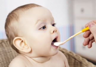 宝宝八个月了可以喝稀饭了吗 孩子每天喝稀饭有营养养胃吗