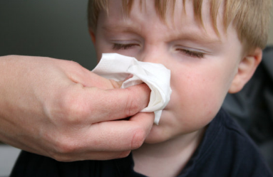 孩子接种了疫苗就不会患肺炎了吗 加湿器肺炎该如何正确使用加湿器