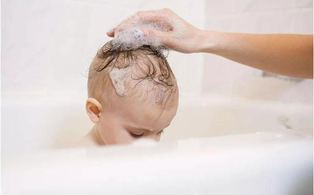 过度清洁会破坏宝宝免疫力吗 宝宝哪些部位不能太干净