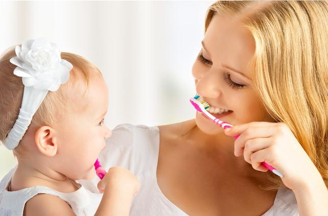 孩子能不能洗牙 洗牙能美白牙齿改变牙齿颜色吗