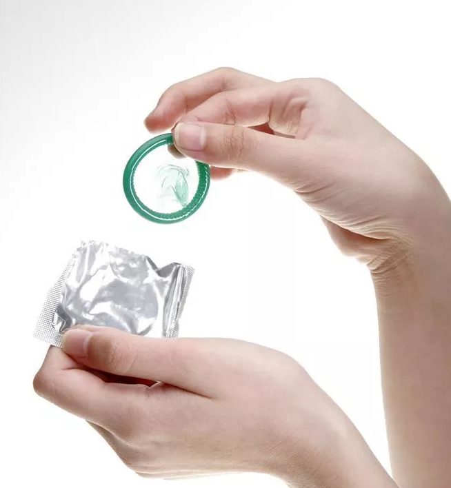 性生活时避孕套破了怎么办 避孕套能预防哪些疾病