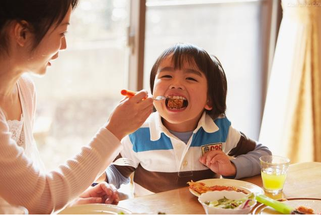 孩子经常不吃早餐有什么危害 孩子怎么吃早餐营养又健康