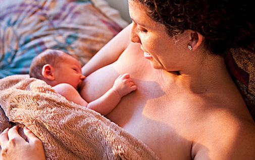 产后乳腺炎怎么回事 产后乳腺炎的原因