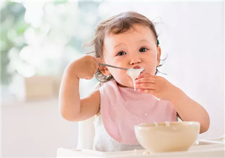 宝宝辅食这些食物不要乱添加 婴幼儿宝宝辅食常见问题