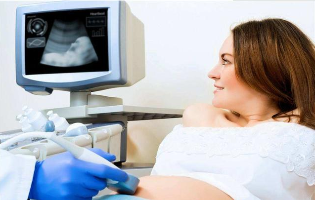 怀孕第几周容易发生胎儿畸形 孕妇在生活中要注意什么