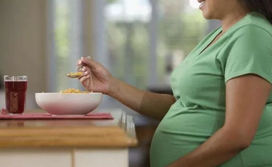 孕妇怀孕能吃味精吗 怀孕吃味精对孕妇宝宝危害有哪些