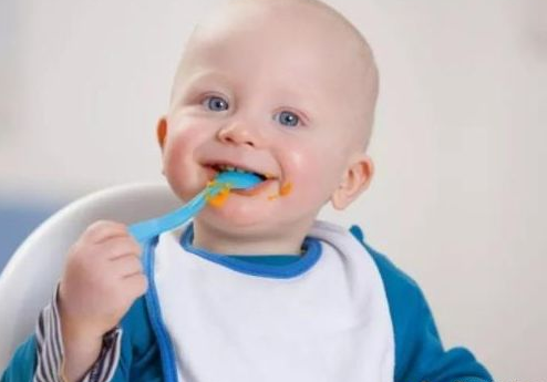 吃汤泡饭的孩子危害很大 汤泡饭不该给孩子吃吗