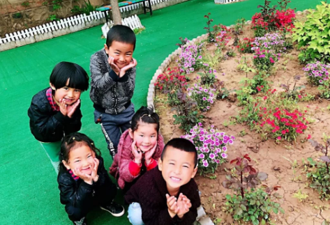 世界微笑日幼儿园活动汇报2019 幼儿园世界微笑日活动汇报