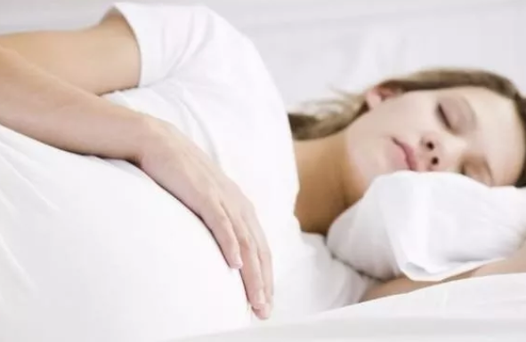 孕妇孕早期老想睡觉是怎么回事 孕早期怀孕嗜睡好不好