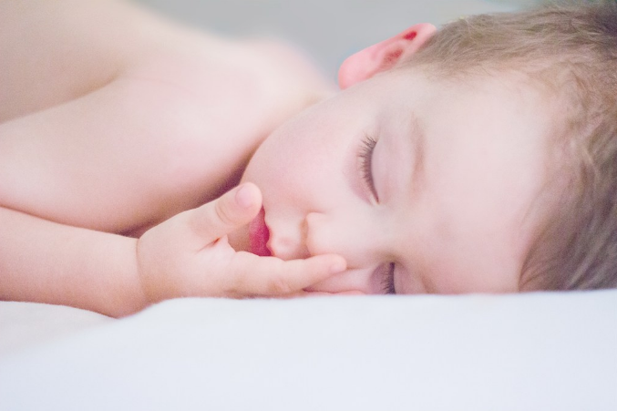 一岁半宝宝睡眠质量差怎么办 怎么提高孩子的睡眠质量