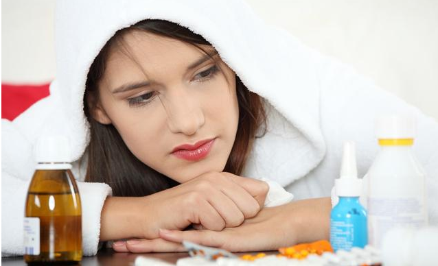 备孕排卵期感冒了能吃药吗 备孕期感冒吃药会影响怀孕吗