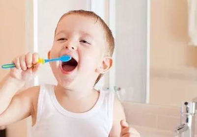 孩子天天刷牙也会蛀牙吗 如何预防宝宝蛀牙