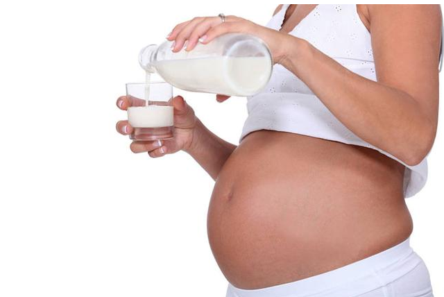 孕妇|孕妇奶粉和孕妇营养素哪个好 孕期人体需要哪些营养素
