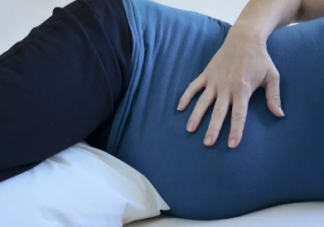 怀孕后孕妇必须左侧睡觉吗 孕期孕妇哪种睡姿最好
