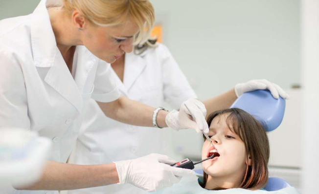 孩子的乳牙有哪些作用 孩子乳牙坏了不用管吗
