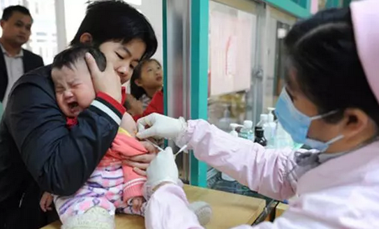 宝宝打疫苗很重要 这些情况不能给宝宝打疫苗