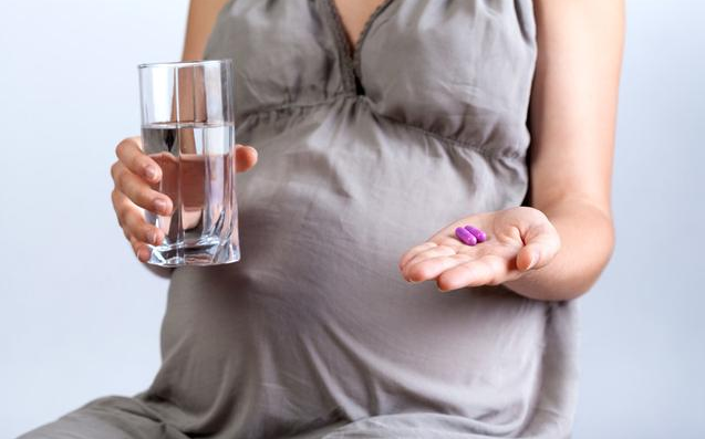 孕晚期还需要补钙吗 孕妇补钙过多会得肾结石吗