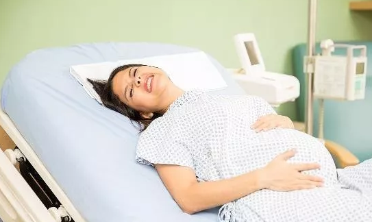 孕产期快到了能提前剖腹产吗 临近分娩要注意什么