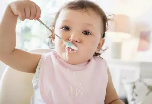 夏季宝宝为什么会厌食 宝宝夏季为什么不爱吃饭